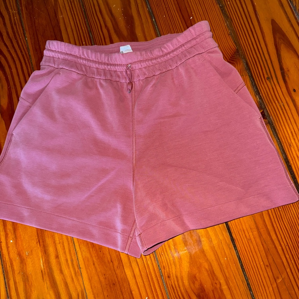 lululemon softreme highwaisted shorts